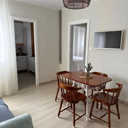 Angelito Playa America Atico Nigrán